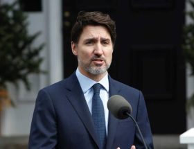 Justin Trudeau – metryka [wiek, wzrost, żona i dzieci, pochodzenie, rodzina, życiorys]