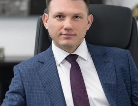Sławomir Mentzen – metryka [wiek, wzrost, żona i dzieci, pochodzenie, rodzina, życiorys]