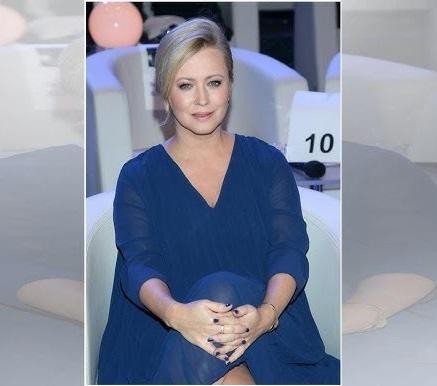 Zestawienie zdjęć z profilu Instagram Agnieszki Wagner, przedstawiające jej zainteresowania: podróże, sport, zdrowe jedzenie, tatuaże i życie po chorobie.